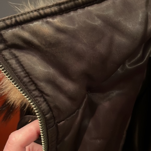 Bromley Sport Real Down winter coat. Women’s Sz M. Fur detachable hood - Picture 6 of 9